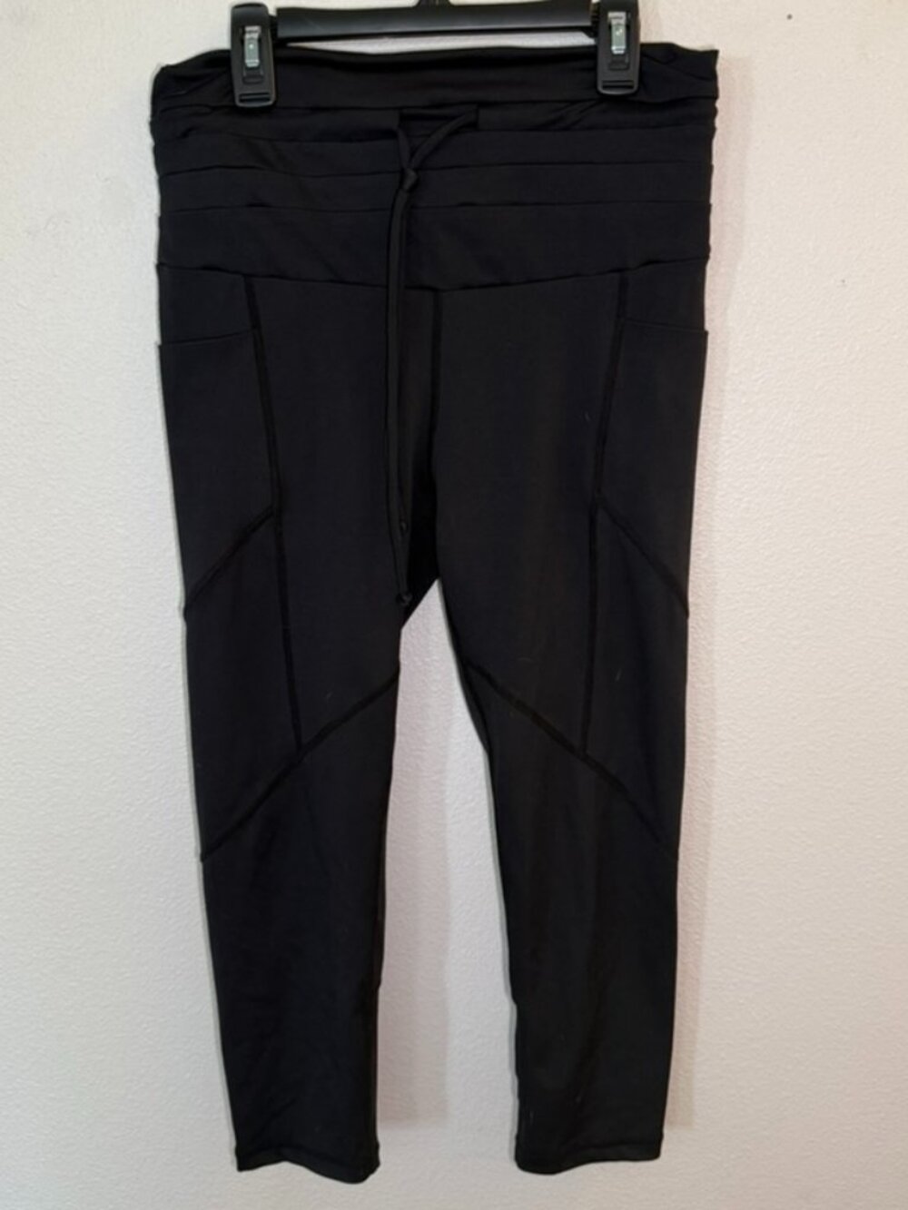 CVG Leggings  Size medium   (item #10)